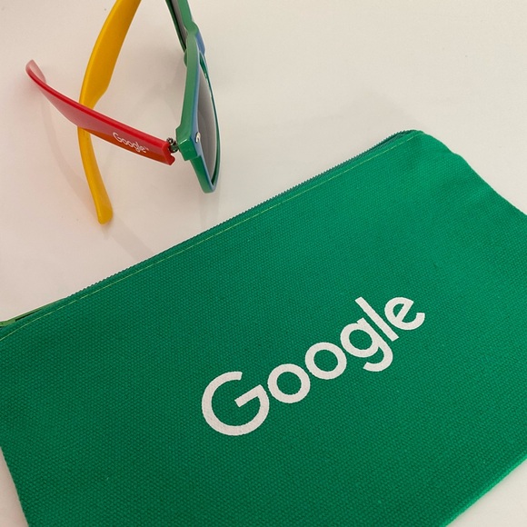 Google Multicolor Wayfarer Sunglasses with Green Pouch - Picture 3 of 6